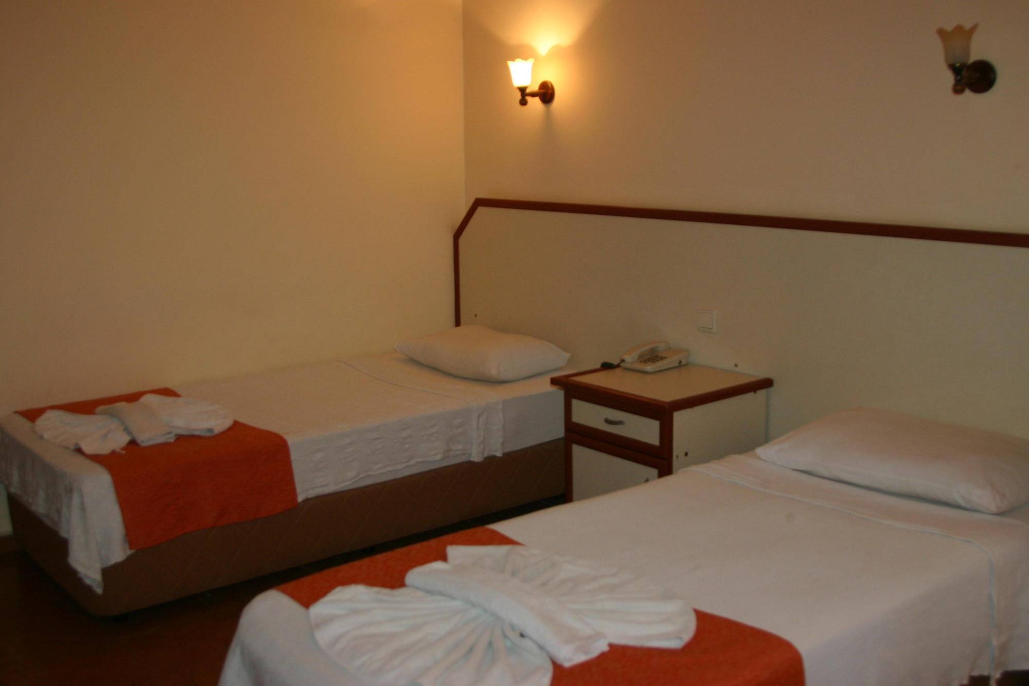 Hotel Santur Kusadası Kültér fotó